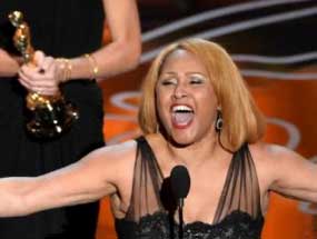 Booking Agent for Darlene Love