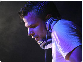 Booking ATB (born AndrÃ© Tanneberger)