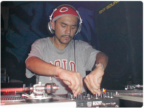 Booking DJ Craze